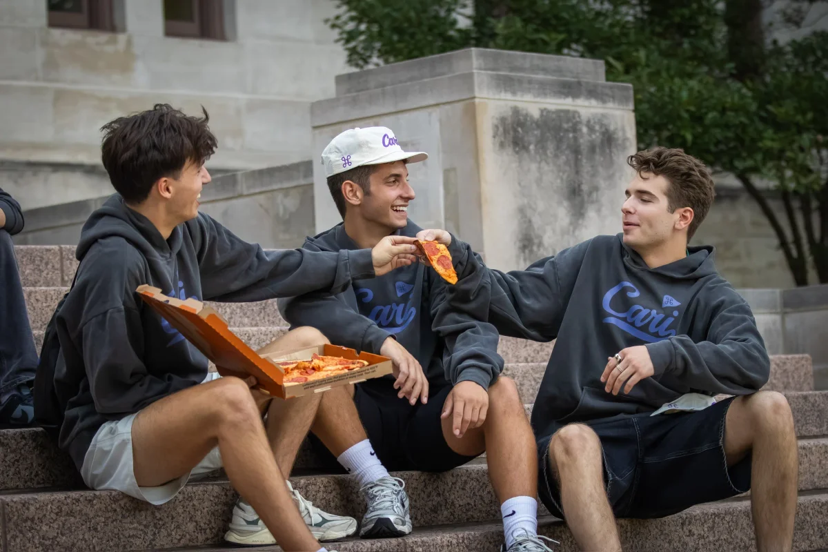 Students sharing food on campus